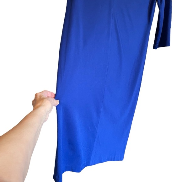 Bailey Royal Blue Fitted Women's Dress-Size XL-
V-Neck-Fitted Pleats Bodice - Picture 3 of 9